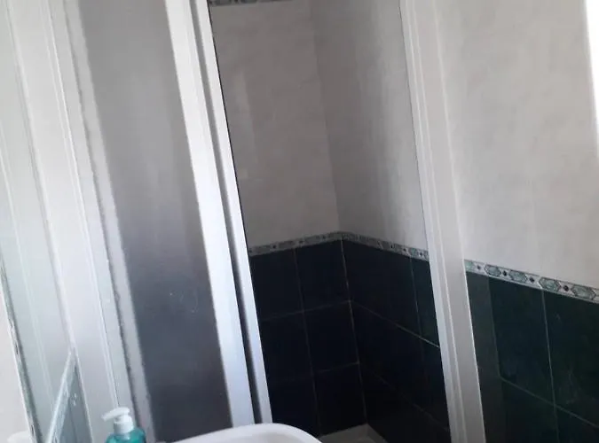 بيت ضيافة Na Strelnici